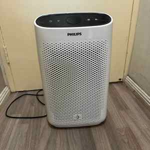 PHILIPS 1000 SERIES AIR PURIFIER FOR ROOMS UP TO 63SQM AC1215/70