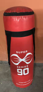 90 cm punching bag for boxers.