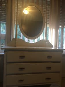 White antique dressing table