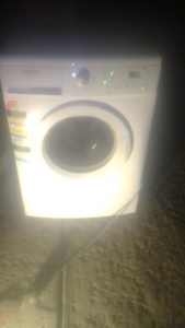 Simpson 7kg washing machine