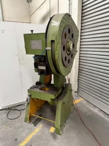 30 Tonne Incline Mechanical Press