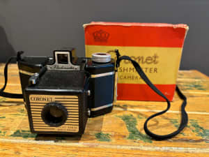 Coronet Flashmaster Camera
