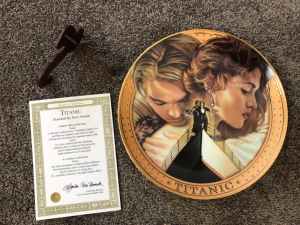 Titanic Franklin Mint collector plate and posters