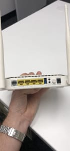 Good condition modem / router d-link DSL-2750U