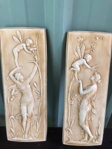 Outdoor wall plaques