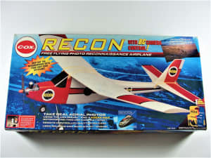 COX 5300 VINTAGE RECON FREE FLYING PHOTO RECONNAISSANCE RC MODEL PLANE