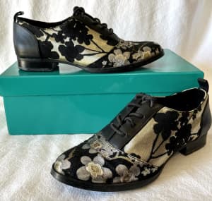 NINE WEST Fab ‘Hyida’ Lace Up Oxford Style, Sz 5, VGC, RRP $149.95!