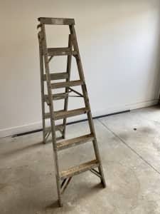 Aluminium Rhino Step Ladder
