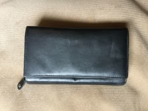 Gabee leather wallet. Jim’s accessories