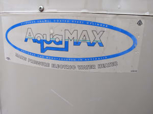 Aquamax hot water unit