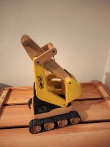 Pintoy Wooden Toy Digger 