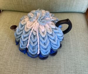 BEAUTIFUL TEACOSY IS SHADES OF BLUE