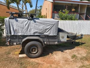 Fully equipped 6x4 camping trailer 