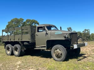 Studebaker us6 ww2 army truck