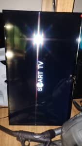 32 inch Samsung smart TV with remote