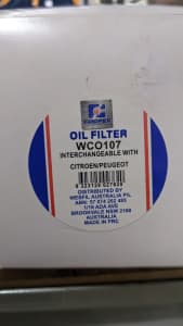 Citroen/Peugeot oil filter 