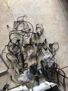 Assorted tv/ audio/ video cable