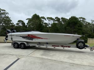 Cobra Speed Power Boat 28 feet V Hull Mercury racing twin outboard 