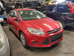 P3691 - Ford Focus 2014 Red Wrecking