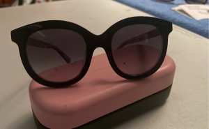Sunglasses Ladies Designer Genuine $70 Ono