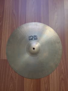 Paiste Giantbeat cymbal 