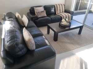 2 x 3 seater leather lounges. Great condition