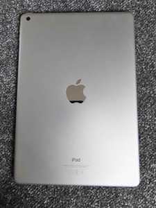 Mint Cond. Apple iPad 9th Gen 64GB Cellular Unlocked - Phonebot