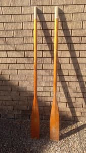 One pair of oars 