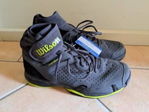 Wilson Amplifeel Tennis shoe size US11