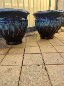 Large ceramic pot 4 available