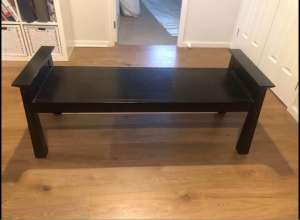 Bed end bench seat