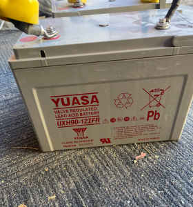 Deep cycle battery, 90a/h Yuasa