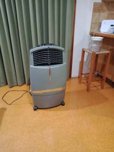 HONEYWELL portable evaporative cooler, CSA000002256809, 5 years old