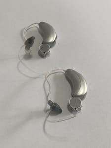 Hearing aids 3years old perfect condition