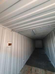 40FT HIGH CUBE SHIPPING CONTAINERS WITH POWER