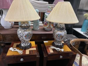 Pair of Beautiful Antique Style Lamps