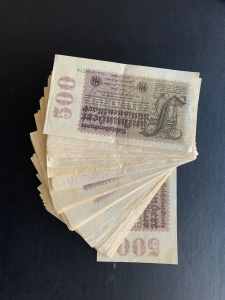 Lots of 80 German 500 million Mark Banknotes