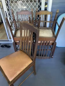 5 Vintage chairs