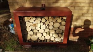 Firewood storage bin. 450 litre.