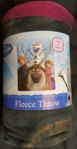 Disney Frozen Anna, Olaf Kristoff fleece throw NIP