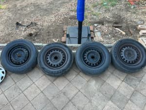 Set of tires for sale ( 4x100 ) Including nuts