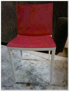 21 plastic chairs indoor-outdoor, nice for party