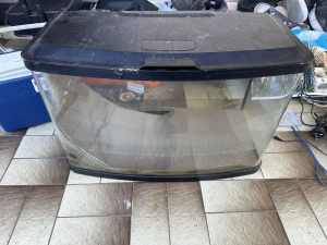 60L Fish tank with accessories