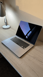 MacBook Pro 16-inch, 2019 1TB in PERFECT conditions!