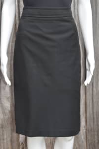 VERONIKA MAINE Black Skirt - Size 8 - EUC