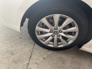 Toyota Camry alloy rims and tyres 2020
