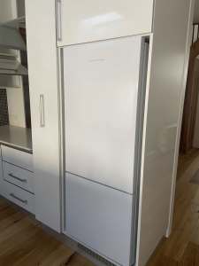 Fisher And Paykel activesmart fridge & freezer. Sell-pick up ASAP