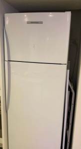 Free delivery Fisher Paykel 380L Fridge freezer