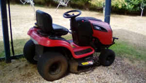 Ride on Mower with Trailer
