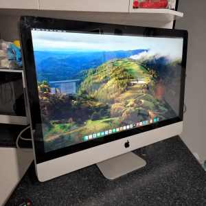 Apple iMac 27 inch / Win 10 and Macos / ssd / 8gb
